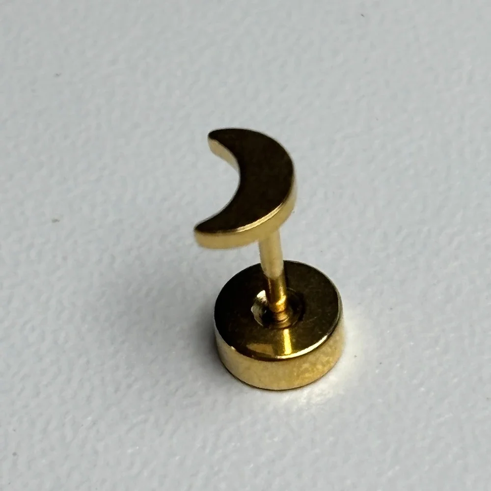 Gold Tone Crescent Moon Flat Back Single Stud Earring  Tragus Helix‎ Piercing